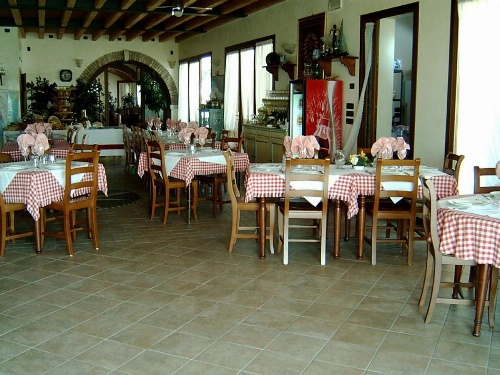 Country House Country Club image 12