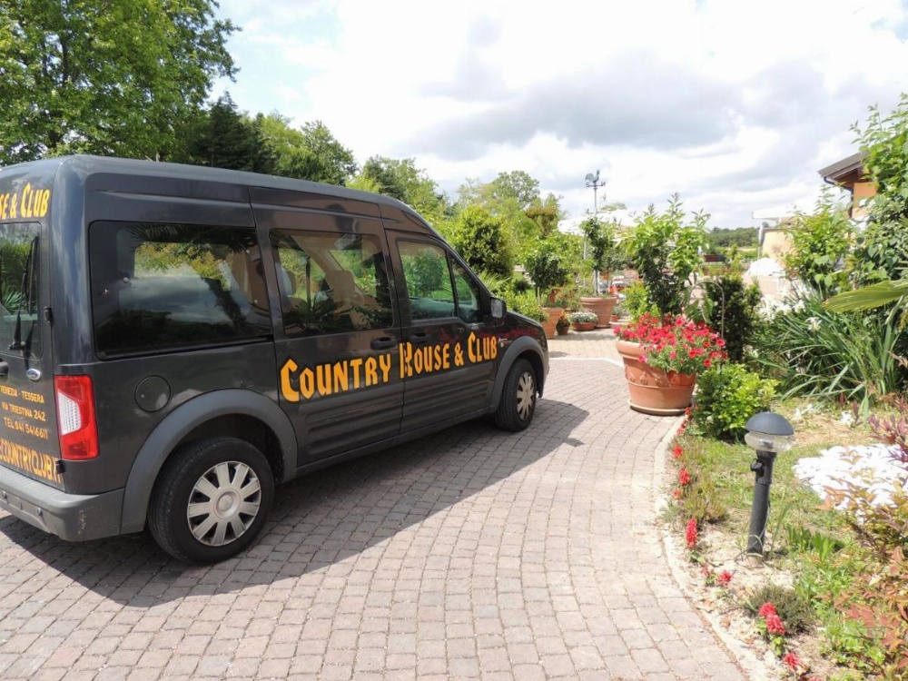 Country House Country Club Image 32